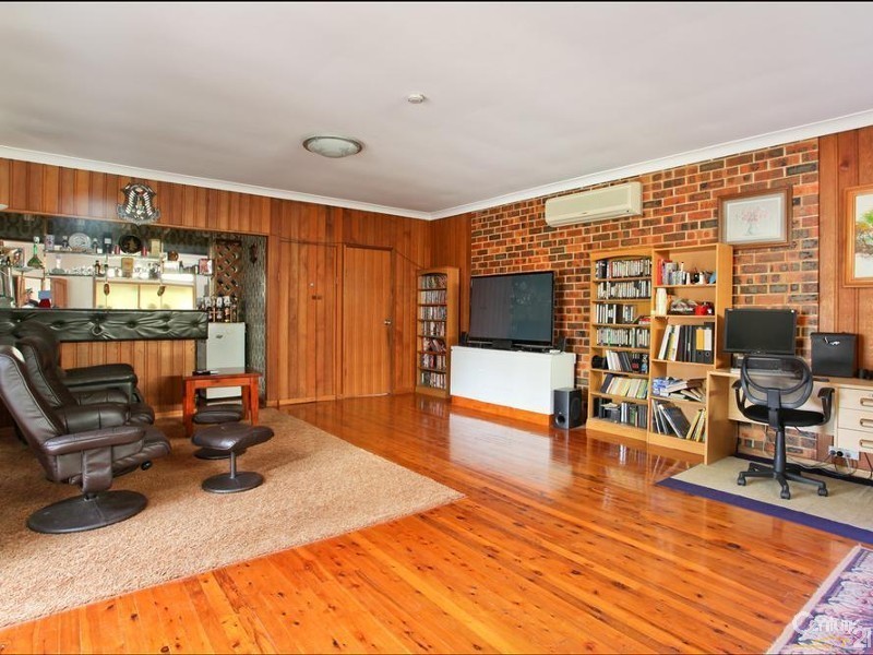 58 Endeavour Street, Seven Hills NSW 2147