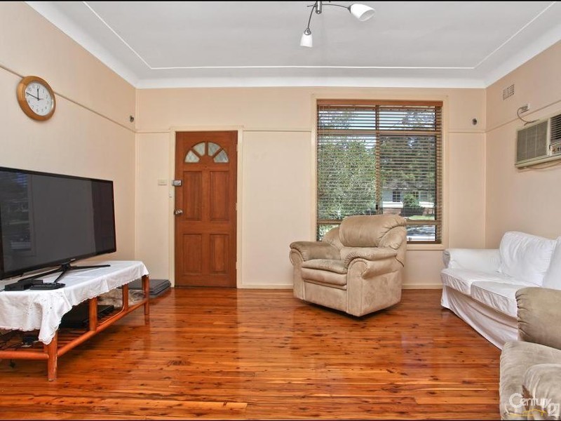 63  Barbara Boulevarde, Seven Hills NSW 2147