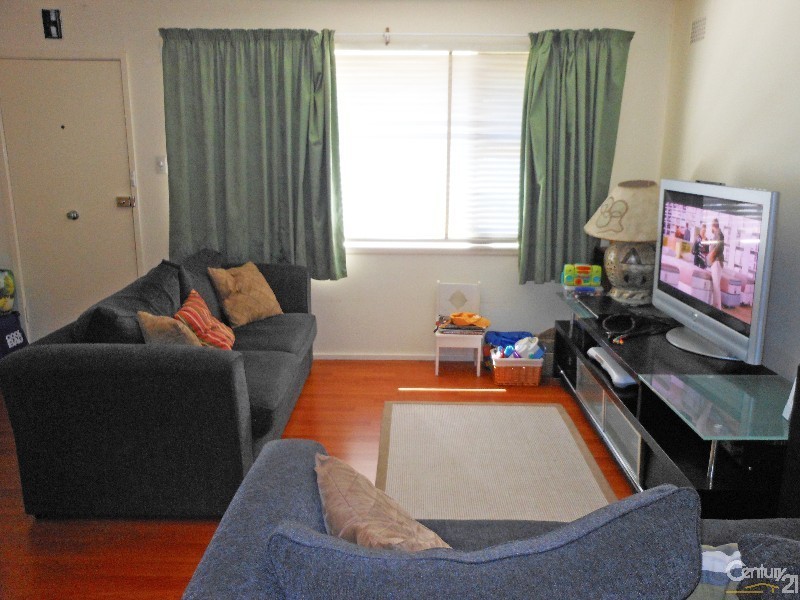 8  Luton Road, Blacktown NSW 2148