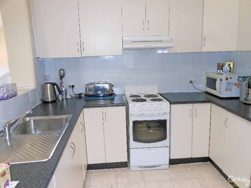 8  Luton Road, Blacktown NSW 2148