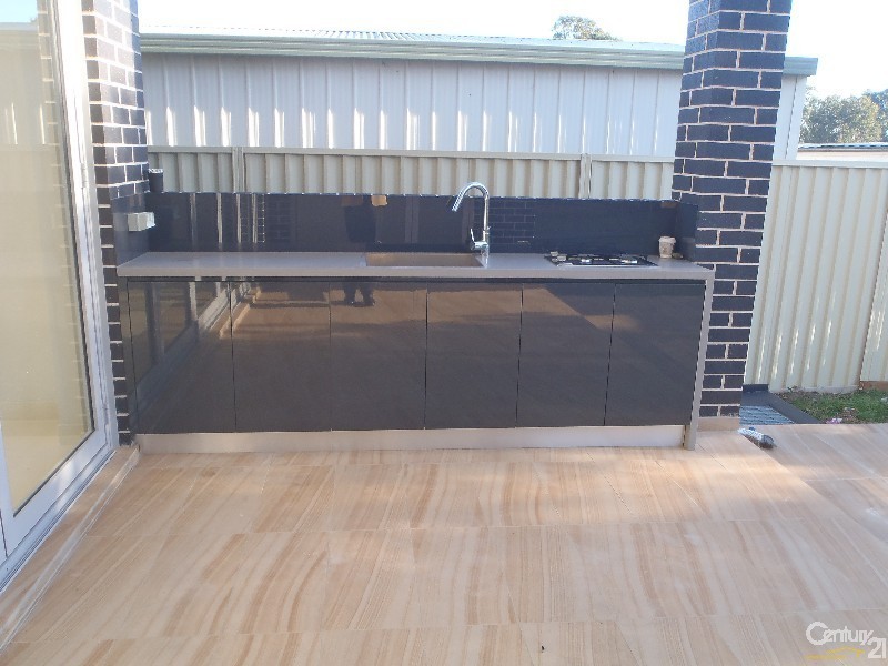 39 Leabons Lane, Seven Hills NSW 2147