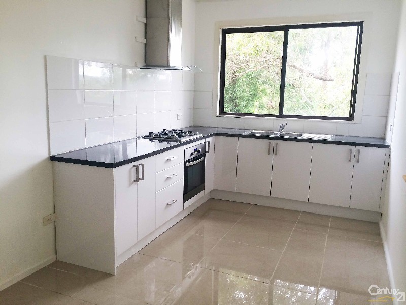 10 Loville Avenue, Seven Hills NSW 2147