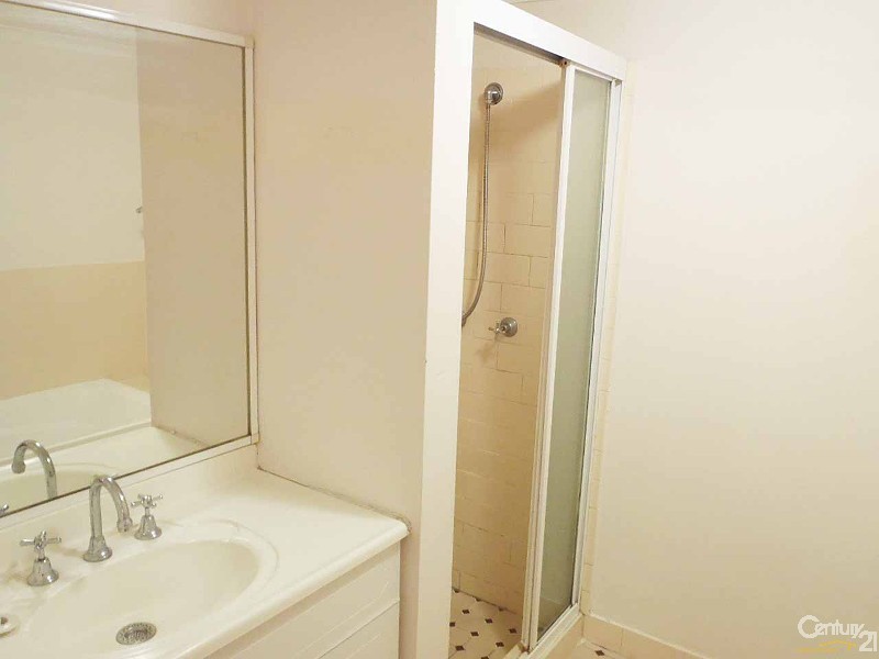 15/40 Cooyong Crescent, Toongabbie NSW 2146