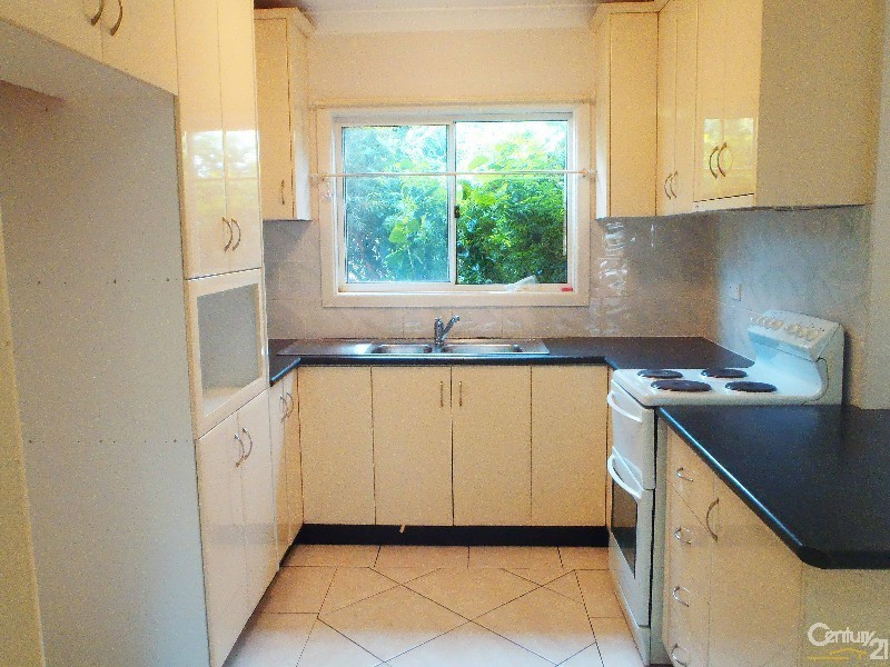 10 Forrest Road, Lalor Park NSW 2147