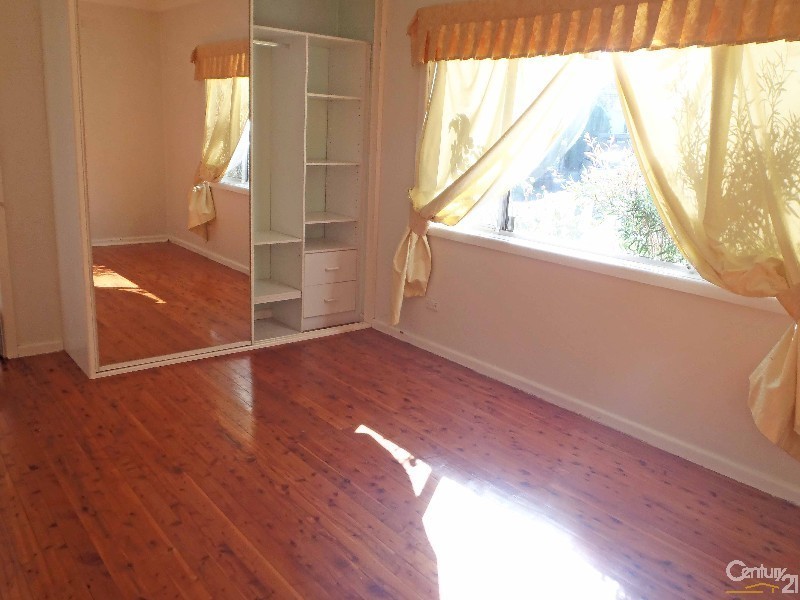 10 Forrest Road, Lalor Park NSW 2147