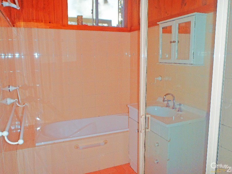 10 Forrest Road, Lalor Park NSW 2147