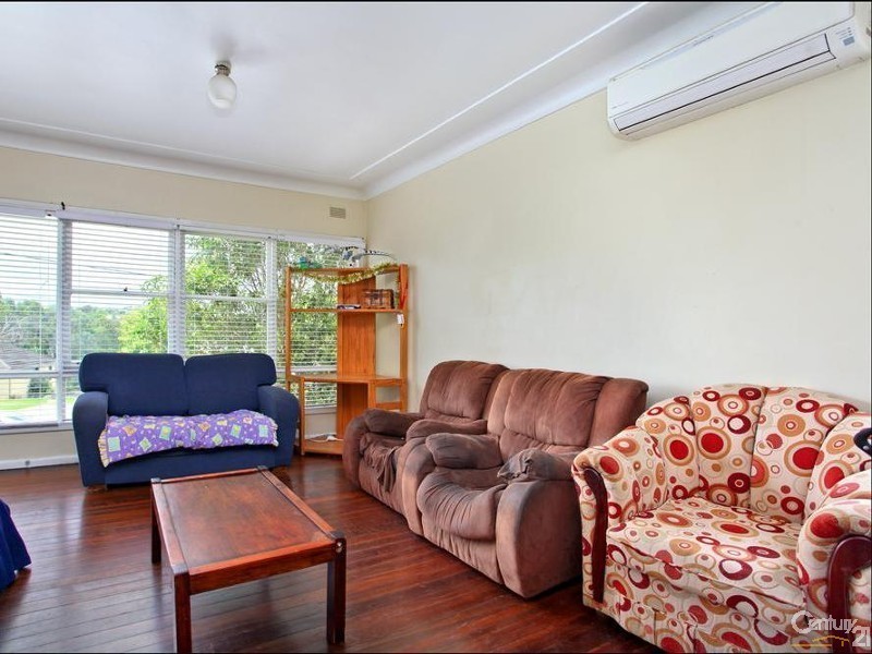 42 Moffatt Drive, Lalor Park NSW 2147