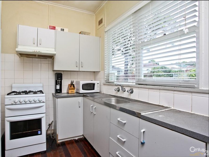 42 Moffatt Drive, Lalor Park NSW 2147