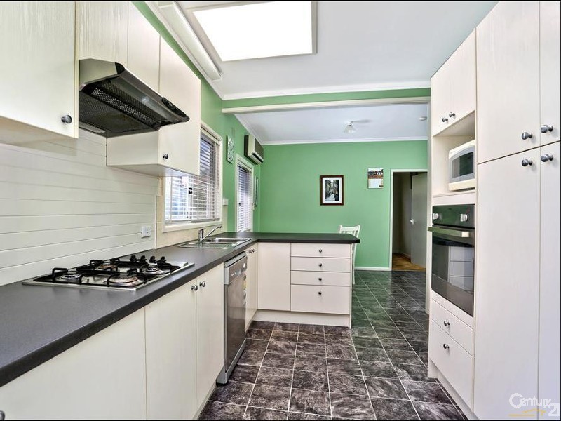 13 Hayes Road, Seven Hills NSW 2147