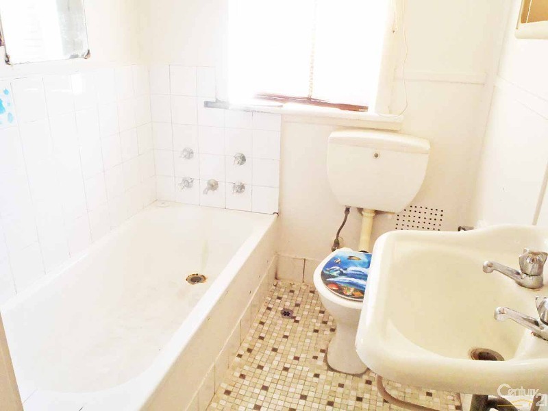 39  Abbott Road, Seven Hills NSW 2147