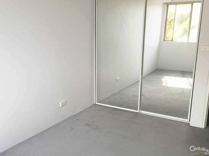 22/2-4 Fourth Avenue, Blacktown NSW 2148