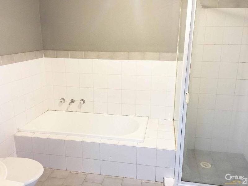 22/2-4 Fourth Avenue, Blacktown NSW 2148