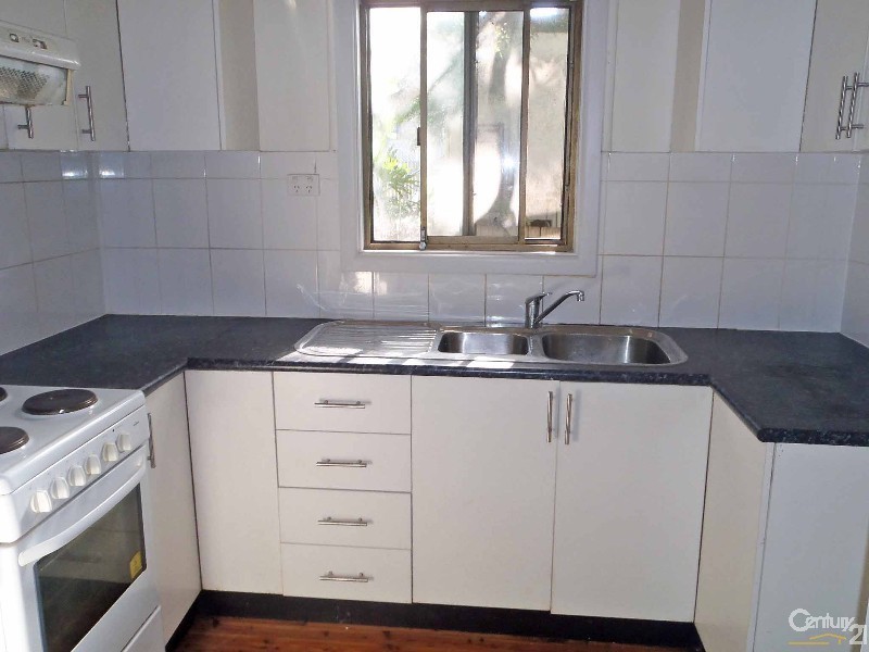 16 Pioneer Street, Seven Hills NSW 2147