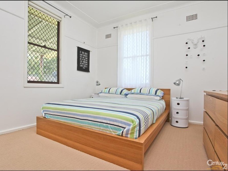 2 Bamford Place, Lalor Park NSW 2147