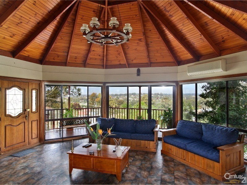 15 Rae Street, Seven Hills NSW 2147