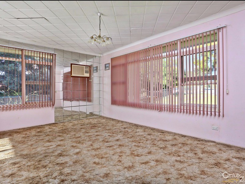 49 Picasso Crescent, Old Toongabbie NSW 2146