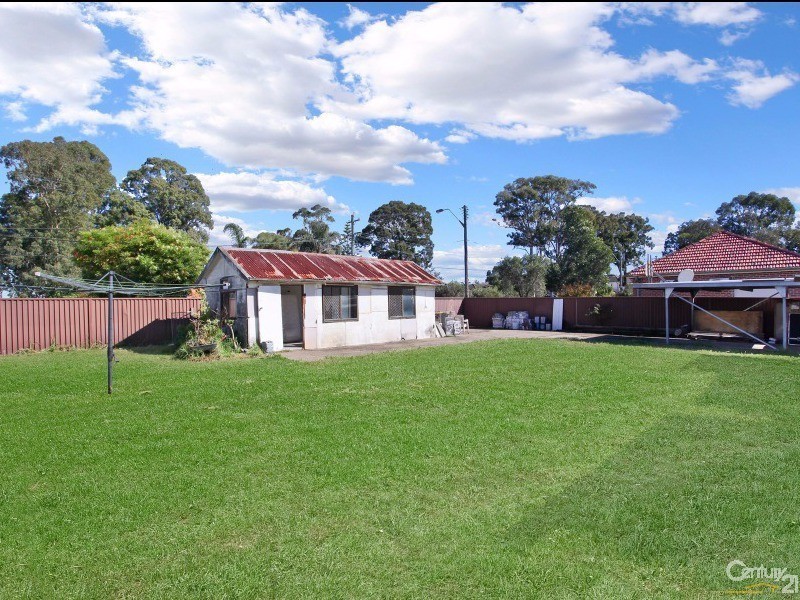 63 Cornelia Road, Toongabbie NSW 2146