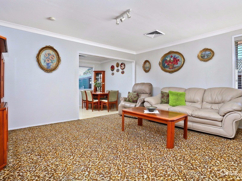 52 Pretoria Road, Seven Hills NSW 2147