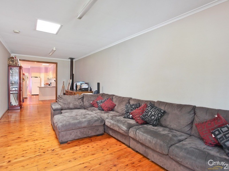 28 Cacia Avenue, Seven Hills NSW 2147