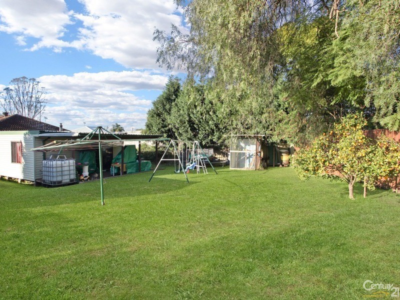 28 Cacia Avenue, Seven Hills NSW 2147
