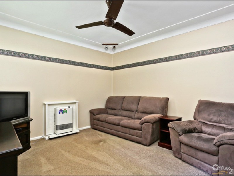 13 Hayes Road, Seven Hills NSW 2147