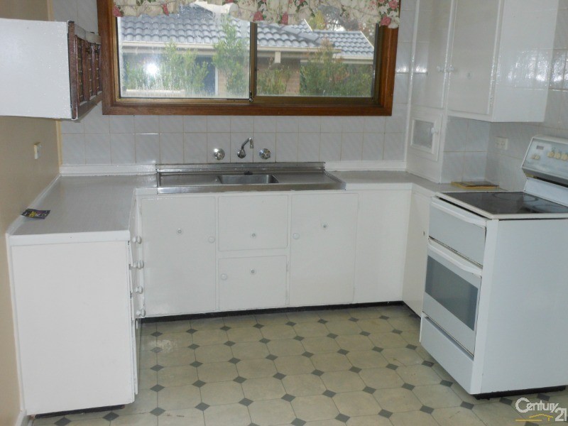 12 Eighth Avenue, Seven Hills NSW 2147