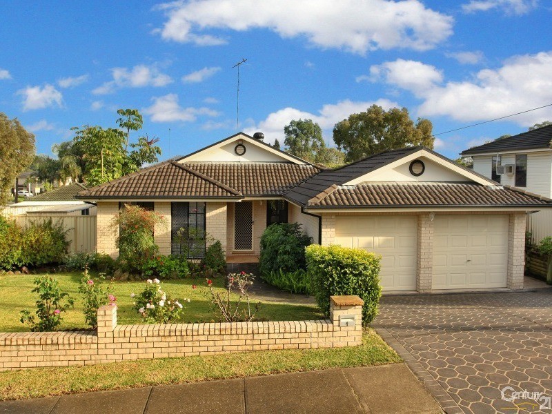 4  Dennis Street, Lalor Park NSW 2147