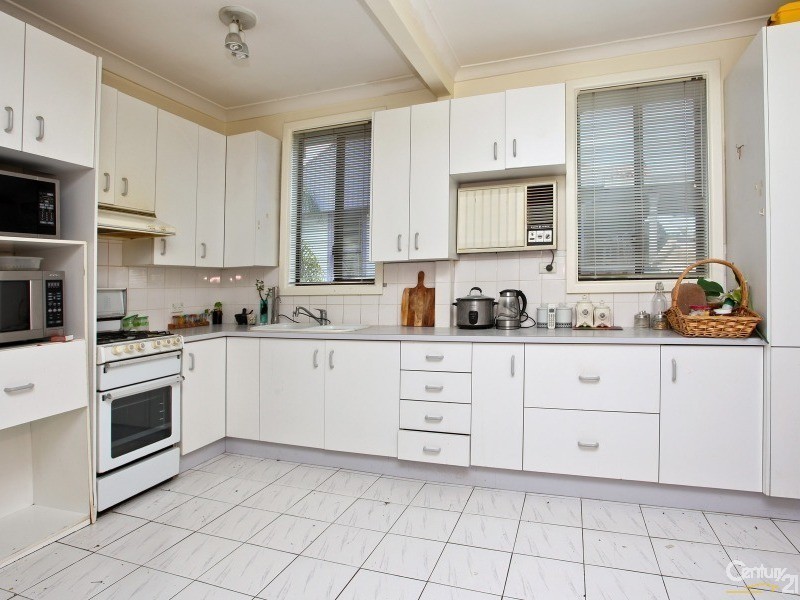 15 Oxley Street, Lalor Park NSW 2147