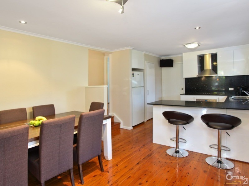 279 Madagascar Drive, Kings Park NSW 2148