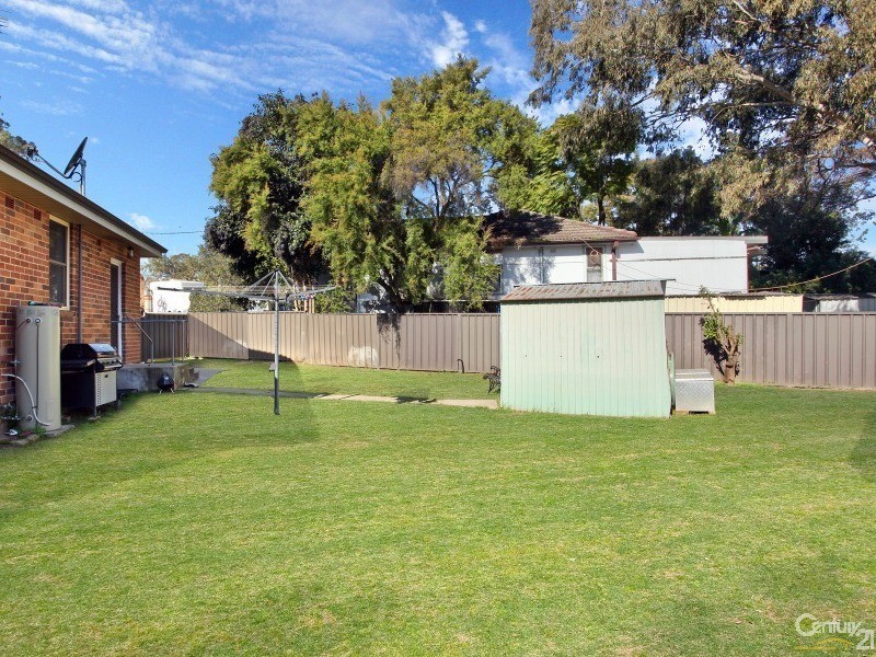 49  Danny Road, Lalor Park NSW 2147