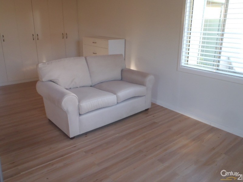 45 Michigan Road, Seven Hills NSW 2147