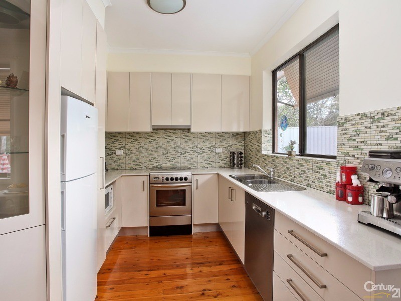 2 Holmes Street, Lalor Park NSW 2147