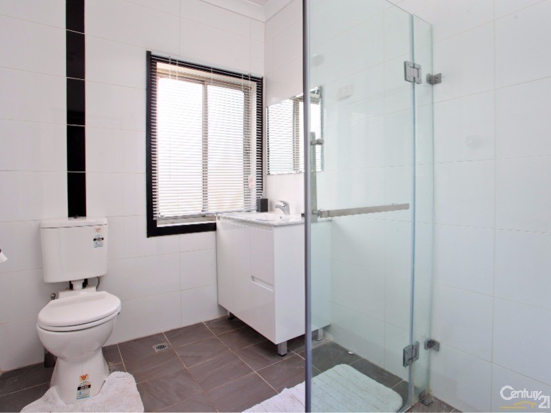 12 Wall Park Avenue, Seven Hills NSW 2147