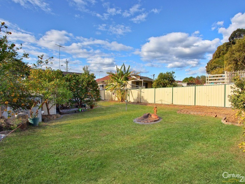 12 Wall Park Avenue, Seven Hills NSW 2147