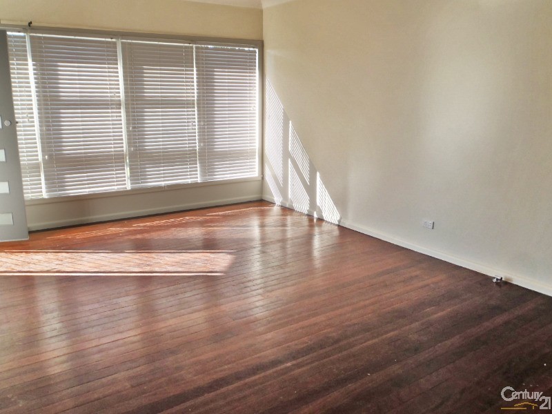 42 Moffatt Drive, Lalor Park NSW 2147