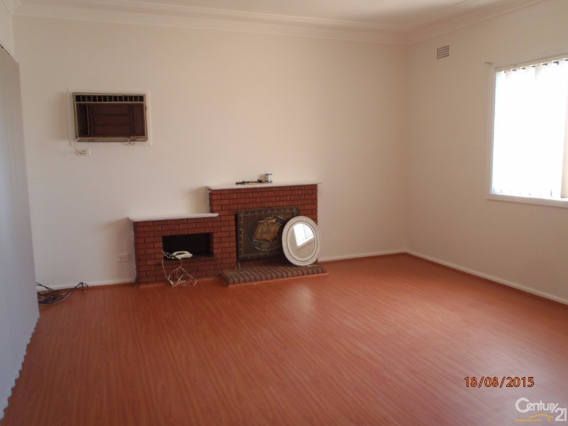 43 Hayes Road, Seven Hills NSW 2147