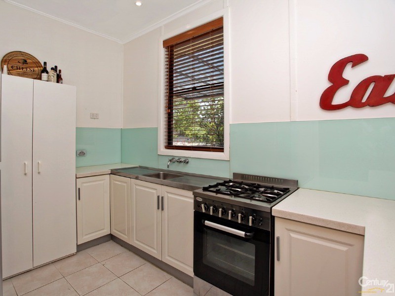 37 Moffatt Drive, Lalor Park NSW 2147