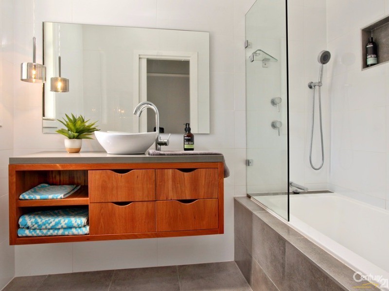 37 Moffatt Drive, Lalor Park NSW 2147