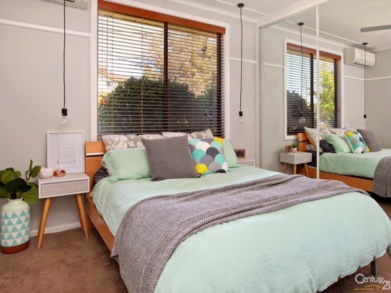 37 Moffatt Drive, Lalor Park NSW 2147