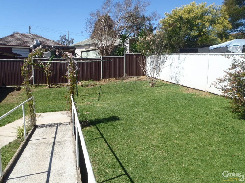 5 Sewell Avenue, Seven Hills NSW 2147