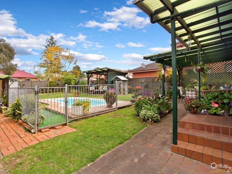 32  Abigail Street, Seven Hills NSW 2147