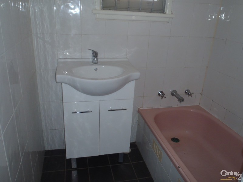 29 Hereward Hwy, Blacktown NSW 2148