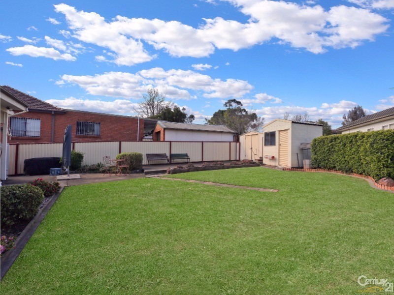 27 Cooinda St, Seven Hills NSW 2147