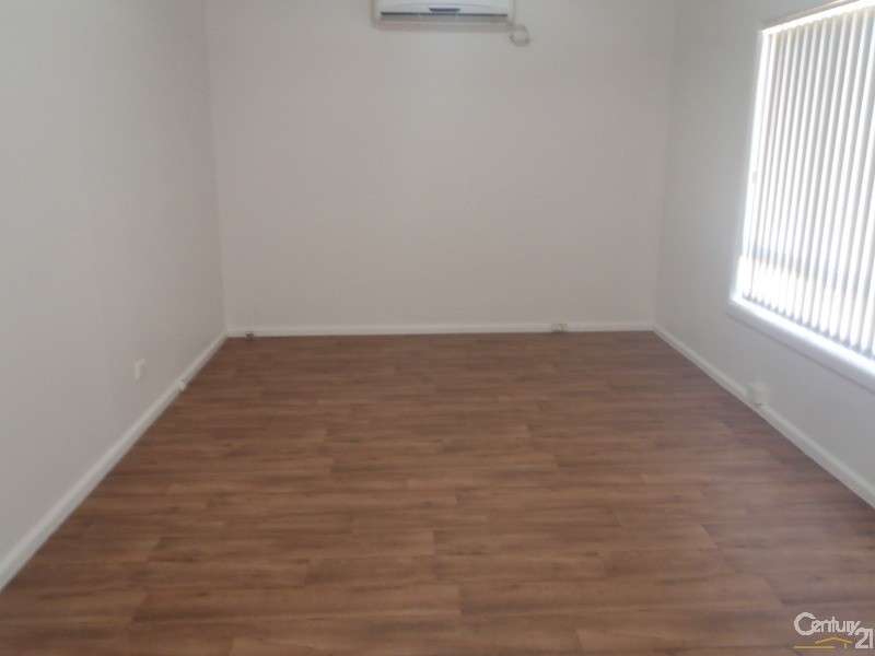 15  Savery Cr, Blacktown NSW 2148