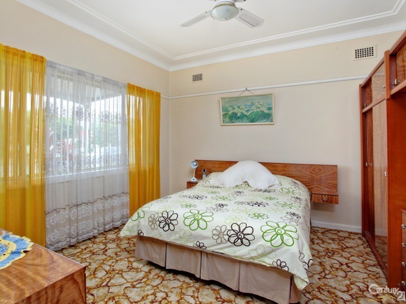 22  Williamson Avenue, Seven Hills NSW 2147