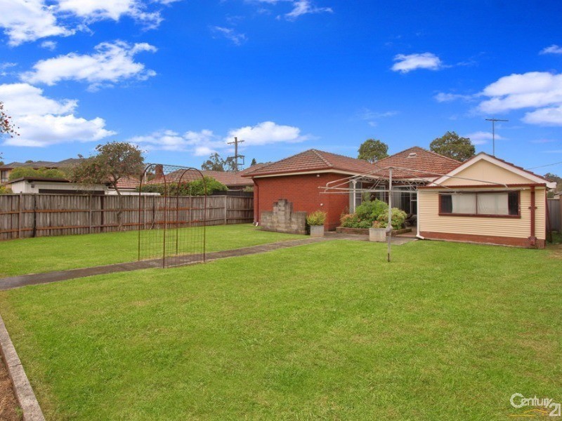 22  Williamson Avenue, Seven Hills NSW 2147