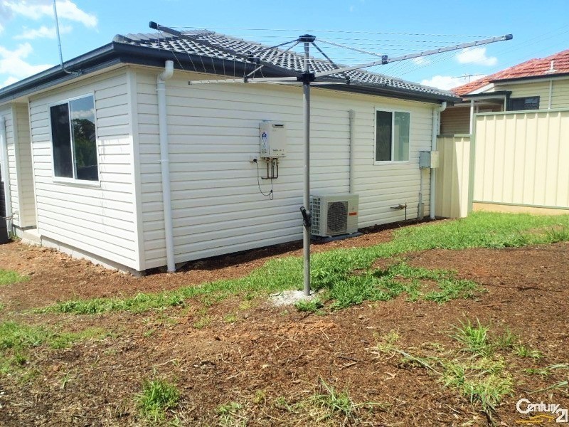 15A Savery Cr, Blacktown NSW 2148