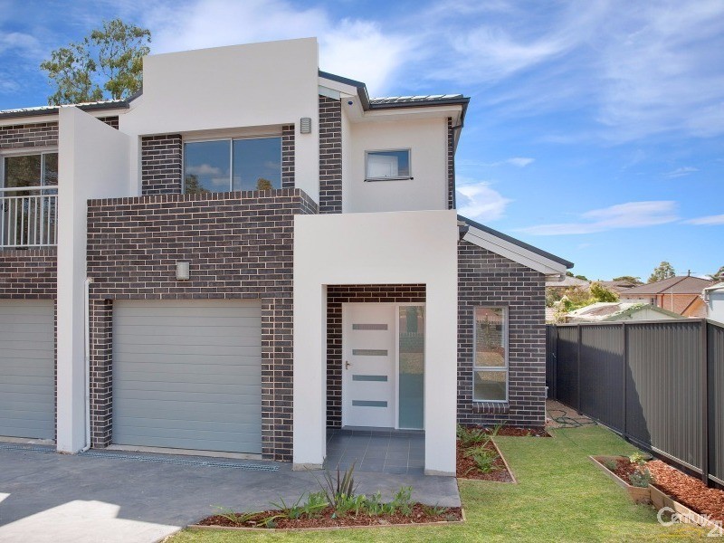 98A Oramzi Road, Girraween NSW 2145