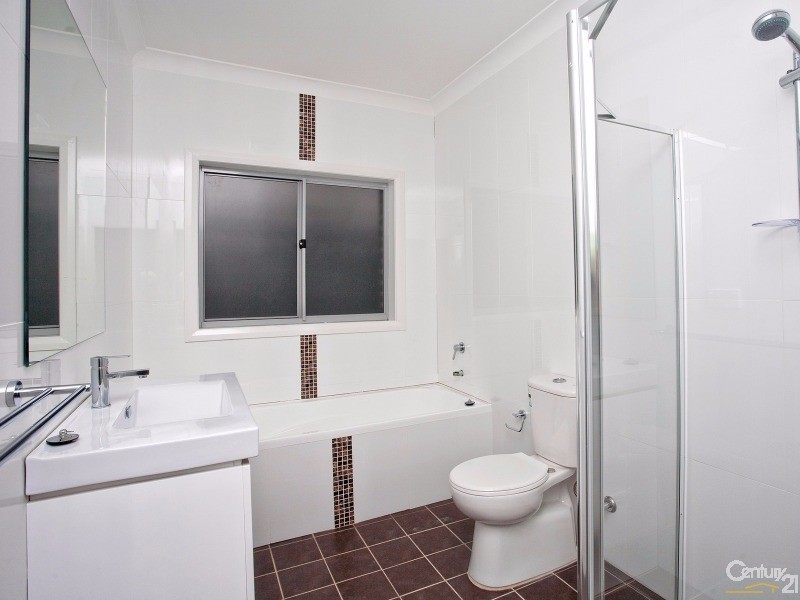 98A Oramzi Road, Girraween NSW 2145