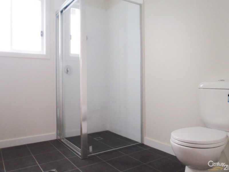 3A Radley Rd, Seven Hills NSW 2147